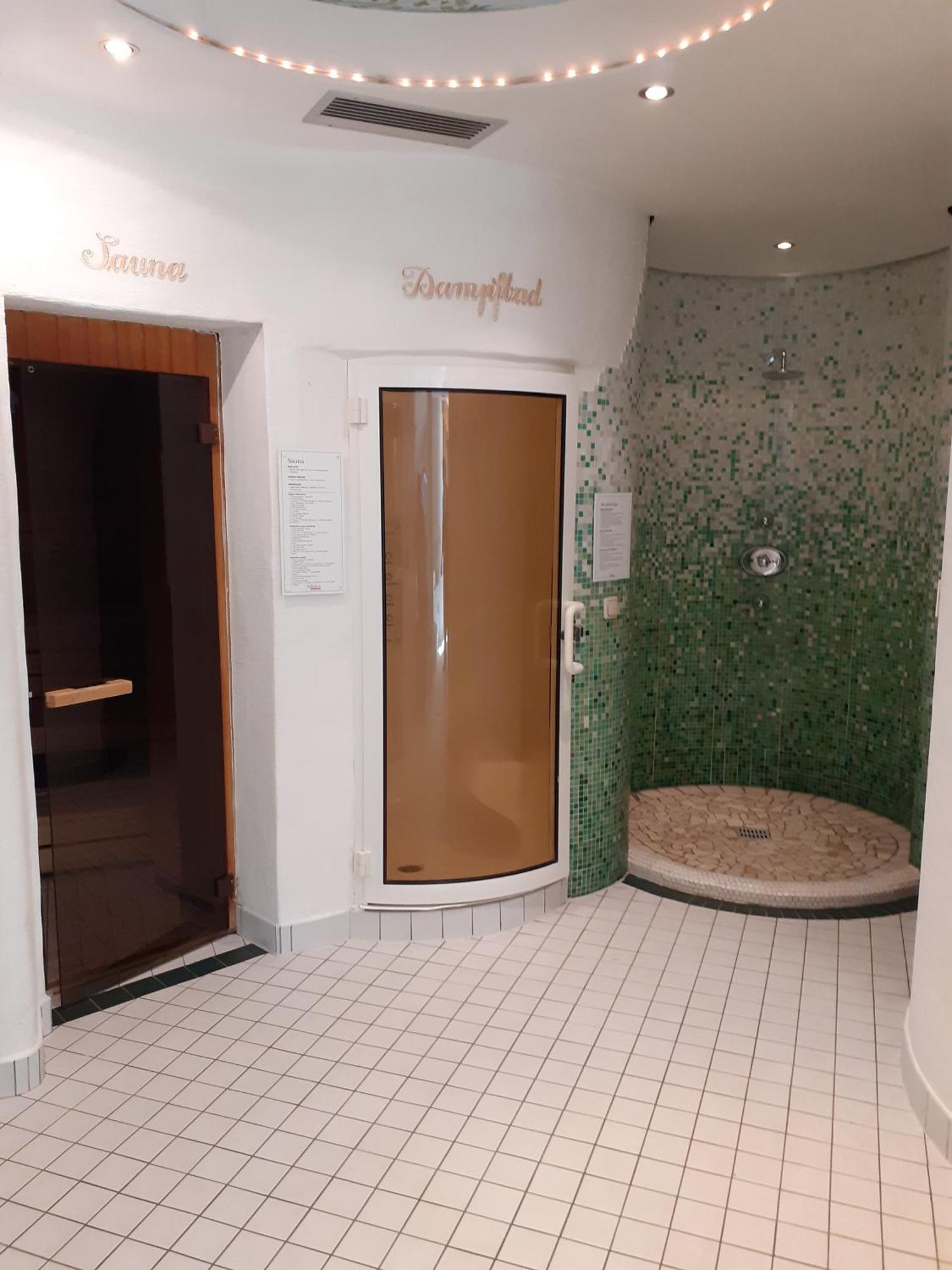 Hotel Neuwirt Mauterndorf  Exteriör bild